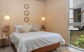 2 Bedbath Private Rooftop & Pool For 6